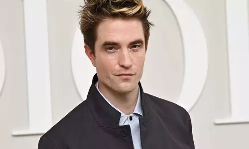 Robert पैटिंसन ने गोथम के कैप्ड क्रूसेडर के रूप में अंतिम पद के लिए संन्यास का संकेत दिया