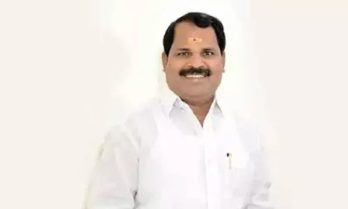 Telangana: शादनगर विधायक वीरलापल्ली शंकर के खिलाफ पुलिस में शिकायत Telangana: शादनगर विधायक वीरलापल्ली शंकर के खिलाफ पुलिस में शिकायत
