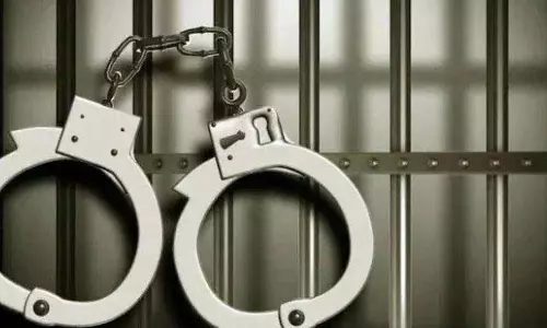 Balasore में लड़की से बलात्कार के लिए व्यक्ति को 20 साल सश्रम कारावास की सजा Balasore में लड़की से बलात्कार के लिए व्यक्ति को 20 साल सश्रम कारावास की सजा