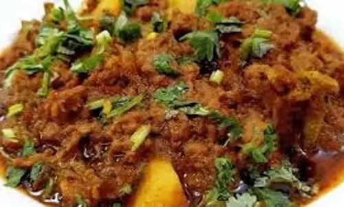 Recipe: मटन और आलू से बनाएं लाजवाब कीमा