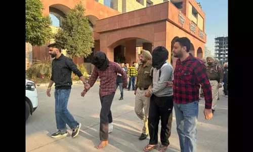 Twin bomb blasts : पुलिस को आरोपियों से पूछताछ के लिए 6 दिन का समय मिला Twin bomb blasts : पुलिस को आरोपियों से पूछताछ के लिए 6 दिन का समय मिला