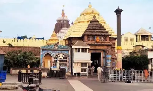 Odisha: आज मन्दिर में भगवान का घोड़ा बँधा हुआ: दर्शन के लिए भक्तों की भीड़