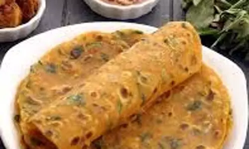 Recipe: ऐसे बनाएं हेल्दी और टेस्टी करेला थेपला Recipe: ऐसे बनाएं हेल्दी और टेस्टी करेला थेपला