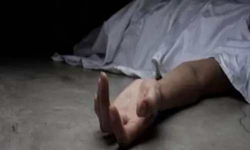 Odisha: ओडिशा में मामूली झगड़े में युवक की पीट-पीटकर हत्या Odisha: ओडिशा में मामूली झगड़े में युवक की पीट-पीटकर हत्या