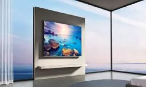 धमाकेदार फीचर्स के साथ आते है 75 इंच वाले ये धांसू Smart TV