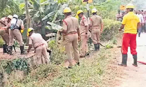 Odisha में गैस पाइपलाइन में रिसाव को ठीक करने के प्रयास में श्रमिक की मौत