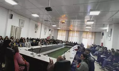 संजौली राजकीय महाविद्यालय में HIV/AIDS पर जागरूकता कार्यक्रम का आयोजन