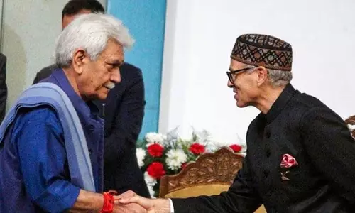 एलजी द्वारा निर्वाचित सरकार मतभेदों का सामना कर रही है:Report एलजी द्वारा निर्वाचित सरकार मतभेदों का सामना कर रही है:Report