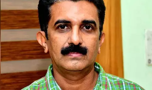 Kerala: आत्महत्या थी नवीन बाबू की मौत, पीएम रिपोर्ट में चोट की बात से इनकार Kerala: आत्महत्या थी नवीन बाबू की मौत, पीएम रिपोर्ट में चोट की बात से इनकार