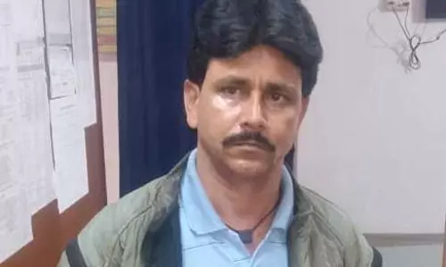 नगरी में अवैध शराब बिक्री करने वाला गिरफ्तार नगरी में अवैध शराब बिक्री करने वाला गिरफ्तार