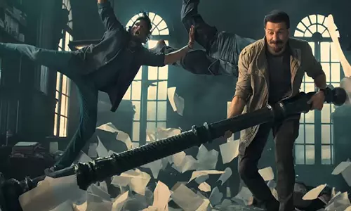 एक्शन से भरपूर जाट के टीजर में Sunny Deol-Randeep Hooda की भिड़ंत एक्शन से भरपूर जाट के टीजर में Sunny Deol-Randeep Hooda की भिड़ंत