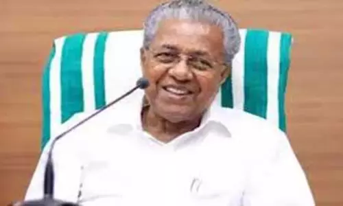 Kerala : हेमा समिति की रिपोर्ट छूटी हुई धाराओं को जारी Kerala : हेमा समिति की रिपोर्ट छूटी हुई धाराओं को जारी