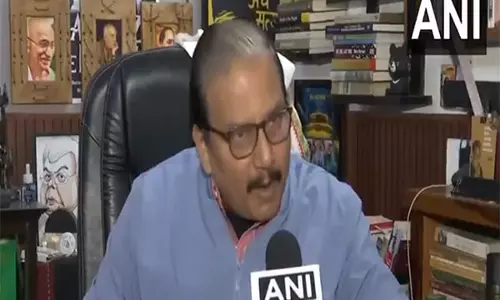 RJD सांसद ने कृषि मंत्री पर कसा तंज, कहा-कथन और हकीकत में बहुत फर्क RJD सांसद ने कृषि मंत्री पर कसा तंज, कहा-कथन और हकीकत में बहुत फर्क