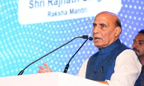 Rajnath Singh ने सशस्त्र सेना झंडा दिवस पर दीं शुभकामनाएं Rajnath Singh ने सशस्त्र सेना झंडा दिवस पर दीं शुभकामनाएं