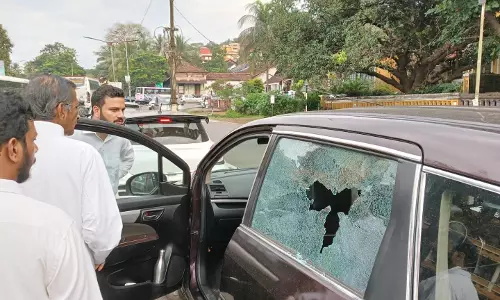 मडगांव में उपद्रवियों ने CWC सदस्य के वाहन की खिड़की का शीशा क्षतिग्रस्त किया