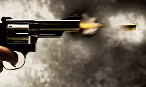 Sambhal: प्रेम प्रसंग के चलते युवक ने युवती को जंगल में मारी गोली ,फिर कर ली आत्महत्या Sambhal: प्रेम प्रसंग के चलते युवक ने युवती को जंगल में मारी गोली ,फिर कर ली आत्महत्या