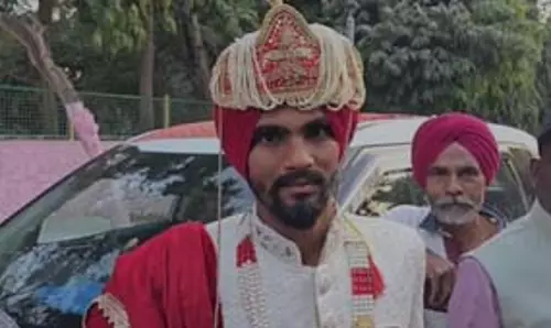 सोशल मीडिया पर हुआ प्यार, शादी के दिन इंतजार करती रही बारात, लड़की का अता-पता नहीं