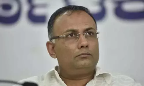 Karnataka: स्वास्थ्य मंत्री ने कहा- ‘इस्तीफा देने को तैयार’ Karnataka: स्वास्थ्य मंत्री ने कहा- ‘इस्तीफा देने को तैयार’