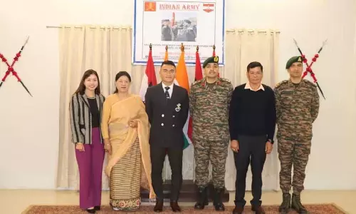 Manipur :  एनडीए में राष्ट्रपति का कांस्य पदक जीतने पर कैडेट जोधा थोंगजाओमायुम को सम्मानित