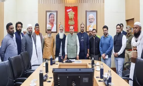 मुस्लिम मौलवियों और हजरत निजामुद्दीन के स्थानीय लोगों ने दिल्ली LG से की मुलाकात मुस्लिम मौलवियों और हजरत निजामुद्दीन के स्थानीय लोगों ने दिल्ली LG से की मुलाकात