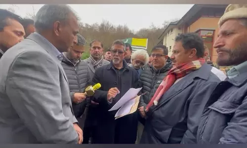 POJK कार्यकर्ताओं ने पाकिस्तान में राजनीतिक अभिव्यक्ति के दमन और संसाधनों के दोहन की निंदा की