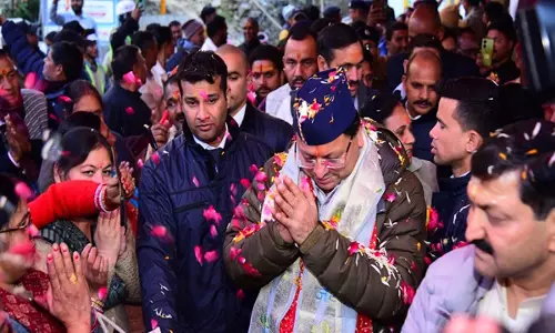 उत्तराखंड के मुख्यमंत्री Dhami ने रुद्रप्रयाग में उखीमठ ओंकारेश्वर मंदिर का किया दौरा