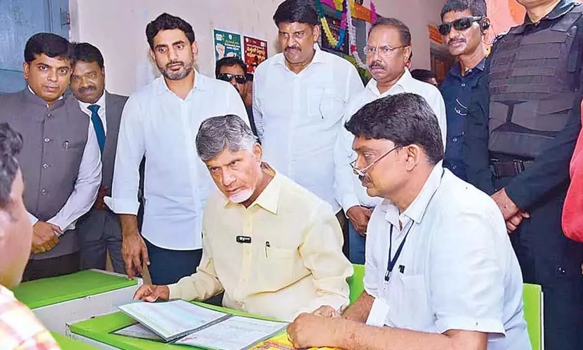 Andhra Pradesh: अभिभावकों से कहा गया कि वे नशे के खिलाफ युद्ध छेड़ें