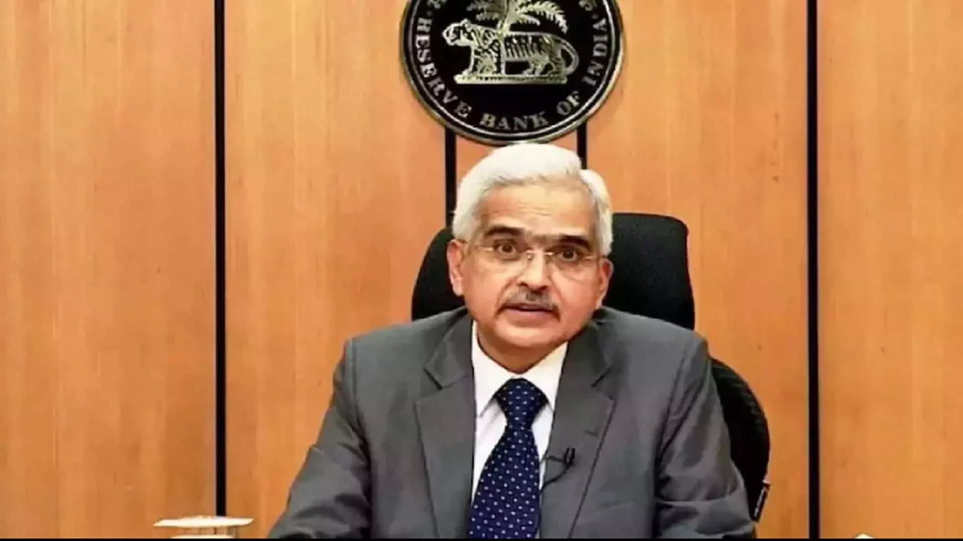 RBI Governor ने अपने कार्यकाल की समाप्ति से दो दिन पहले वित्त मंत्री से मुलाकात की