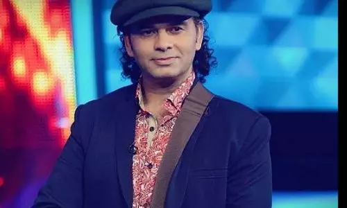 मोहित चौहान ने झूमेलो को गढ़वाली और कुमाऊंनी भाषाओं के लिए एक श्रद्धांजलि बताया