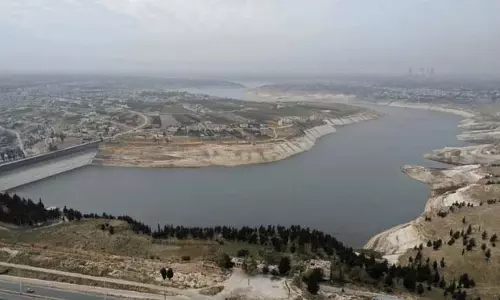 Syria civil war: असद सरकार ने तीन शहर खो दिए; विद्रोहियों की नज़र दमिश्क पर Syria civil war: असद सरकार ने तीन शहर खो दिए; विद्रोहियों की नज़र दमिश्क पर