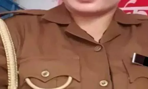महिला आरक्षक ने पति को घर से निकाला, जेल भेजने की धमकी दी