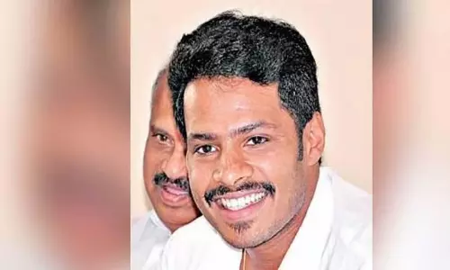 Karnataka: कर्नाटक के आगामी चुनावों में जेडीएस का नेतृत्व निखिल कुमारस्वामी कर सकते Karnataka: कर्नाटक के आगामी चुनावों में जेडीएस का नेतृत्व निखिल कुमारस्वामी कर सकते