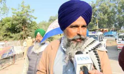 मीडिया को रोके जाने पर सरवन सिंह पंधेर ने कहा- भगवंत मान सरकार का चेहरा बेनकाब हो गया मीडिया को रोके जाने पर सरवन सिंह पंधेर ने कहा- भगवंत मान सरकार का चेहरा बेनकाब हो गया