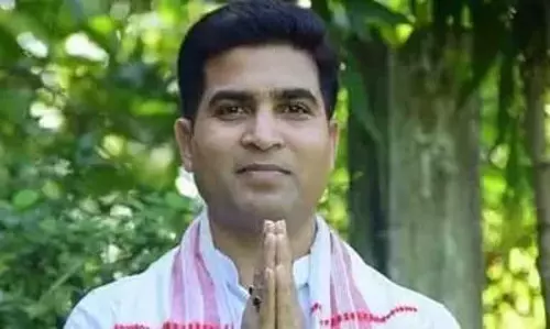 Assam : रूपेश गोवाला की कैबिनेट नियुक्ति पर चाय बागानों में जश्न मनाया गया Assam : रूपेश गोवाला की कैबिनेट नियुक्ति पर चाय बागानों में जश्न मनाया गया