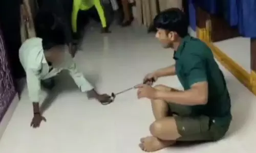 OMG! छात्र के साथ जुल्म, कोचिंग इंस्टीट्यूट वाला मुश्किल में, मंत्री तक पहुंचा मामला