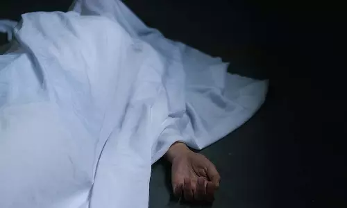 Kerala: बेटी की शादी की तैयारियों के दौरान घर के सामने पिता की मौत