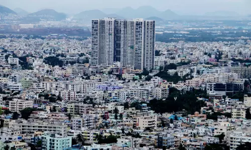 Andhra Pradesh: विजाग क्षितिज पर गगनचुंबी इमारतें