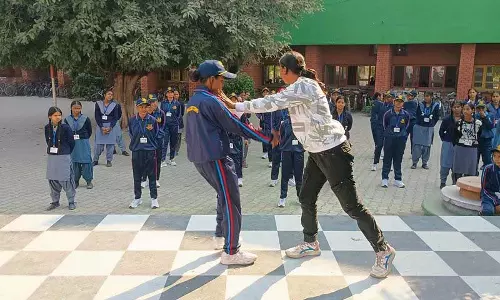 Haryana :  कैम्पस नोट्स लड़कियों की सुरक्षा पर प्रशिक्षण