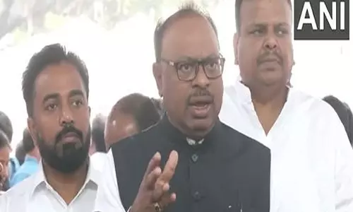 शरद पवार को हार स्वीकार कर लेनी चाहिए: महाराष्ट्र BJP प्रमुख चंद्रशेखर बावनकुले शरद पवार को हार स्वीकार कर लेनी चाहिए: महाराष्ट्र BJP प्रमुख चंद्रशेखर बावनकुले