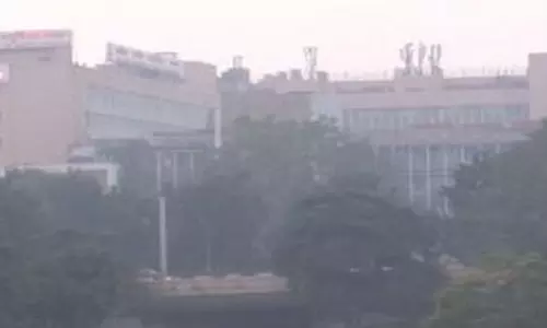 सर्दियों के आते ही Country के कई हिस्सों में तापमान में गिरावट