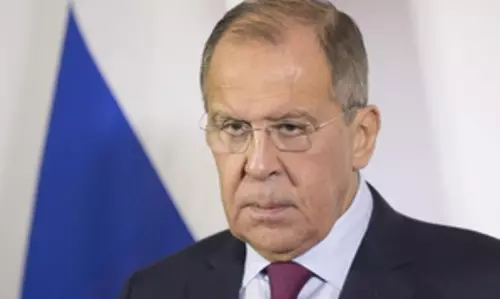 विपक्षी समूहों को सीरिया पर नियंत्रण करने की अनुमति नहीं दी जानी चाहिए: Russian Foreign Minister विपक्षी समूहों को सीरिया पर नियंत्रण करने की अनुमति नहीं दी जानी चाहिए: Russian Foreign Minister