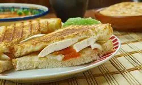 healthy sandwich के साथ करें Sunday की शुरुआत,  आसान रेसिपी