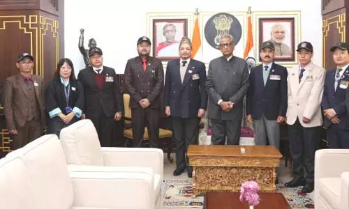 Sikkim : राजभवन में सशस्त्र सेना झंडा दिवस मनाया गया