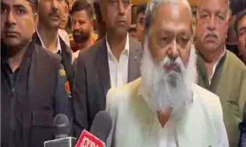 धार्मिक आधार पर विभाजन आज भी देश को झकझोरता है: हरियाणा के मंत्री Anil Vij धार्मिक आधार पर विभाजन आज भी देश को झकझोरता है: हरियाणा के मंत्री Anil Vij