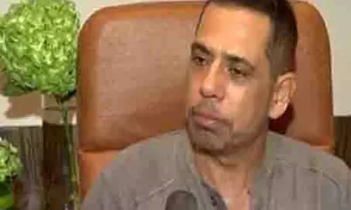 Robert Vadra ने सरकार से किसानों के मुद्दों को सुलझाने का किया आग्रह Robert Vadra ने सरकार से किसानों के मुद्दों को सुलझाने का किया आग्रह