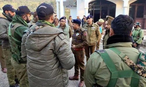 DIG JSK रेंज ने कठुआ में सर्दियों की तैयारियों और सुरक्षा की समीक्षा की
