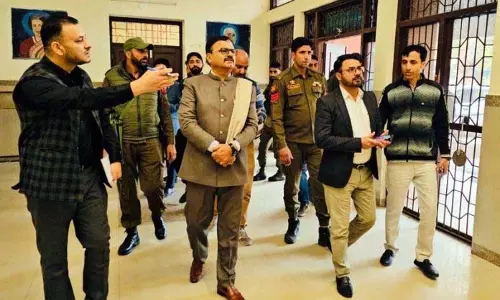 Jammu: राणा ने गुज्जर एवं बकरवाल छात्रावास का निरीक्षण किया