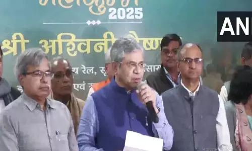 Maha Kumbh की तैयारी पर बोले केंद्रीय रेल मंत्री अश्विनी वैष्णव, VIDEO