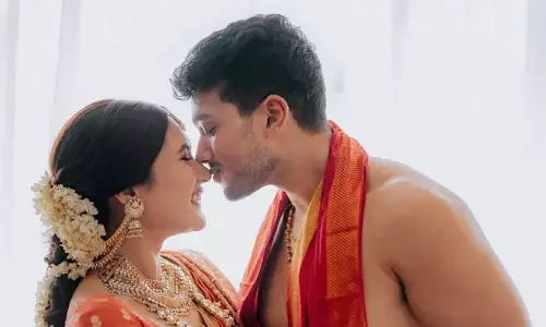 Kalidas Jayaram-तारिणी कलिंगारायार ने साझा की शादी की तस्वीरें Kalidas Jayaram-तारिणी कलिंगारायार ने साझा की शादी की तस्वीरें