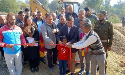 MLA Kathua ने 31 लाख रुपये के विकास कार्यों का शुभारंभ किया